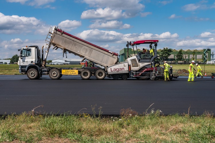 Runway Resurfacing and New Arrestor Beds Built by Lagan Aviation and Infrastructure. RAF Northolt © Leo Hillier