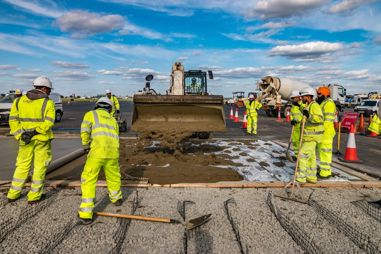 Runway Resurfacing and New Arrestor Beds Built by Lagan Aviation and Infrastructure. RAF Northolt © Leo Hillier