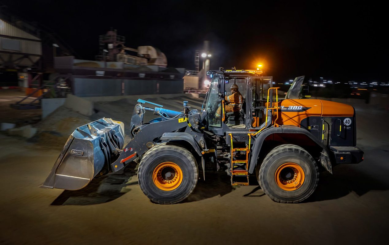 Shovel at Asphalt Plant © Leo Hillier